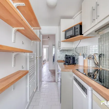 Village Charm In Alésia 2 Bedrooms Appartamento