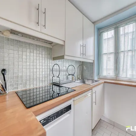 Appartamento Village Charm In Alésia 2 Bedrooms Parigi