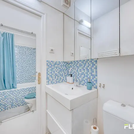 Village Charm In Alésia 2 Bedrooms Appartamento
